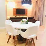 Casa Luxo Com Piscina A 500 Metros Da Praia